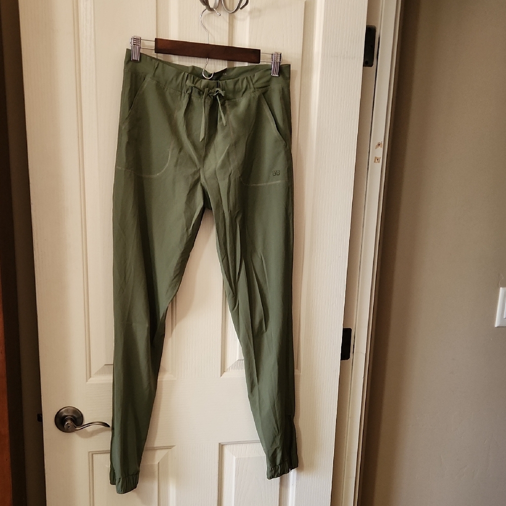 2 Pair Albion Joggers Sage Green & Black  Sz XS Tall